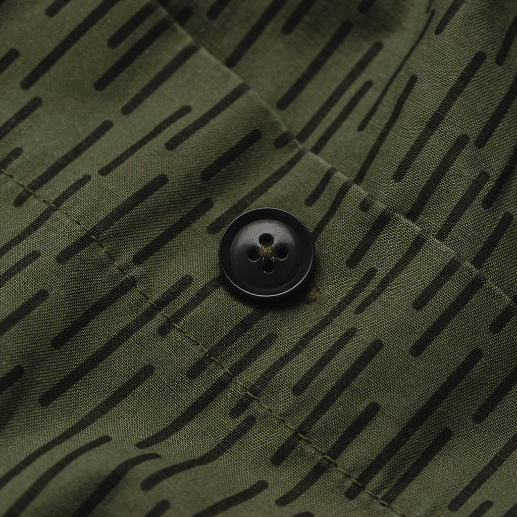 The Après Short in Rain Drop Camo