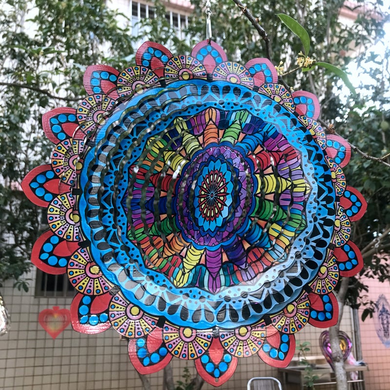 Colorful 3D Rotating Reflective Wind Chime