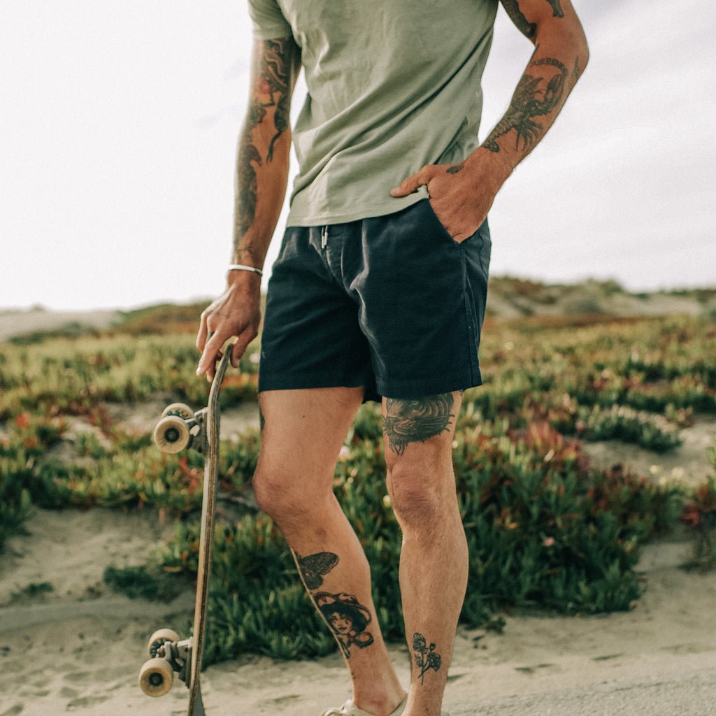 The Apres Short in Dark Navy Pinwale